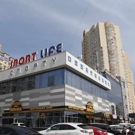 德拉戈玛诺娃索洛公寓酒店 基輔 外观 照片